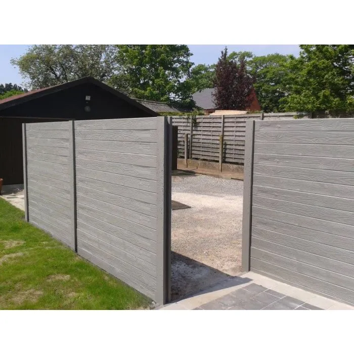 Concrete fence Woodtexture 200x231cm