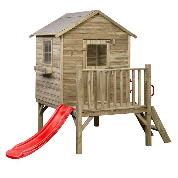 Wooden playhouse Guillem
