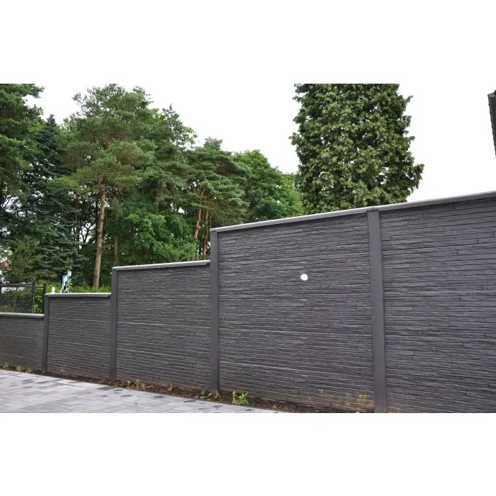 Fence finials for