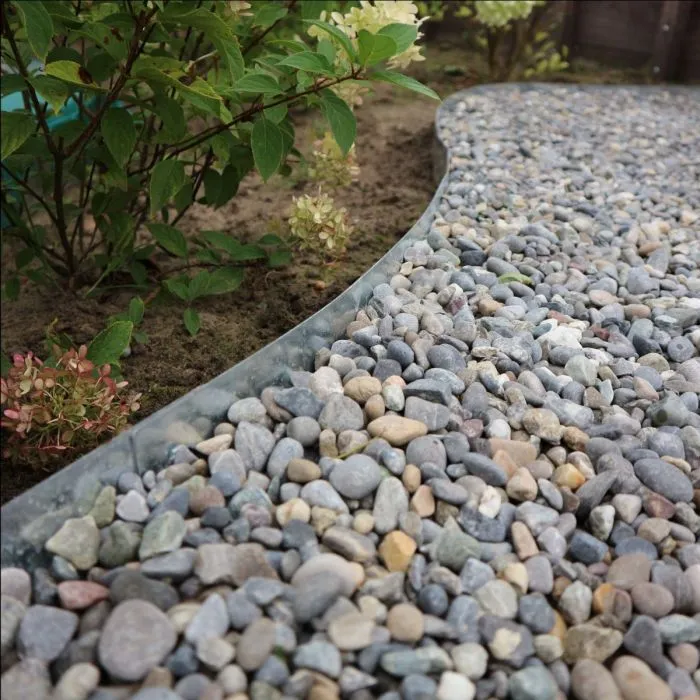 Gravel white for