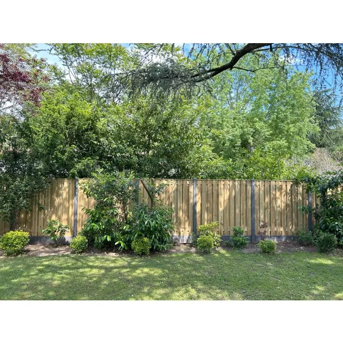 Wooden Fencing pine with concrete posts 200x190cm (21pl)