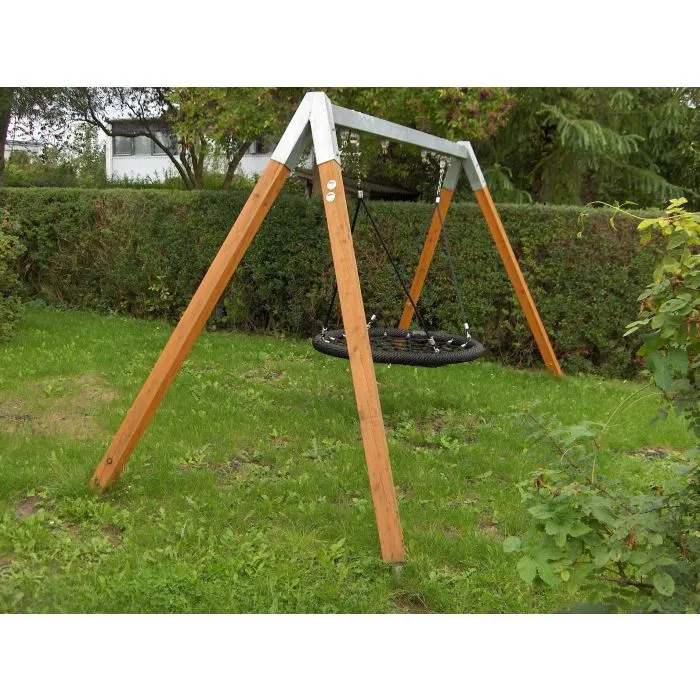 Swing beam for nest swing