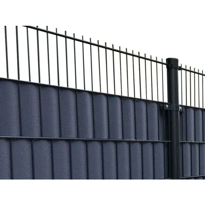 Fence stripes for